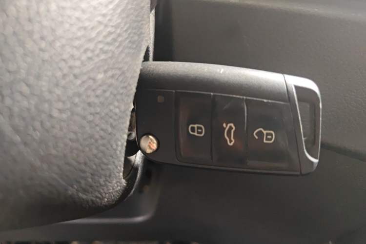 Used Volkswagen T-Cross 2019 1.5L Automatic Fashion Edition Vehicle Key