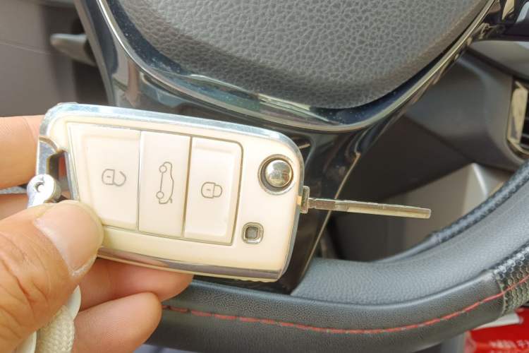 Used Volkswagen T-Cross 2019 1.5L Automatic Comfort Edition Vehicle Key