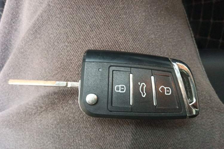 Used Volkswagen T-Cross 2019 1.5L Automatic Fashion Edition Vehicle Key