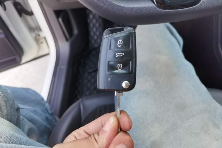 Used Volkswagen T-Cross 2019 280TSI DSG Comfort Edition Vehicle Key