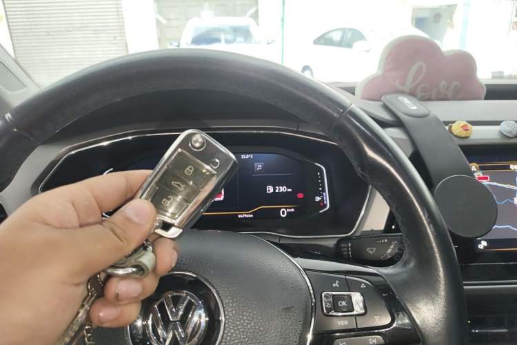 Used Volkswagen T-Cross 2019 280TSI DSG Luxury Edition Vehicle Key