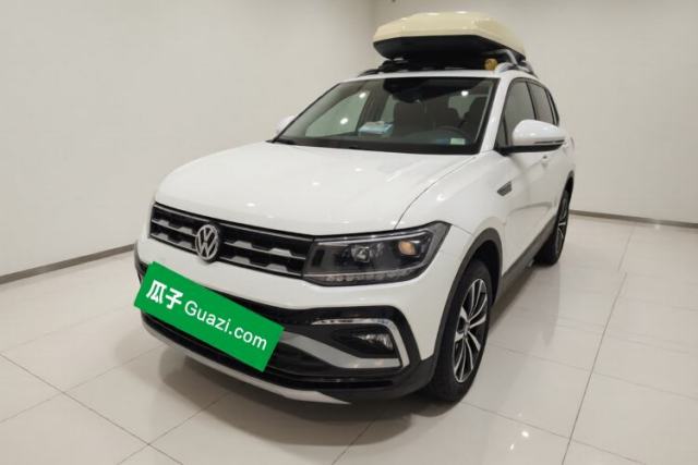 Ojetý Volkswagen T-Cross 2019 280TSI DSG Luxury Edition