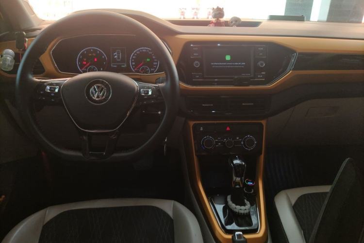 Used Volkswagen T-Cross 2019 1.5L Automatic Comfort Edition Center Console