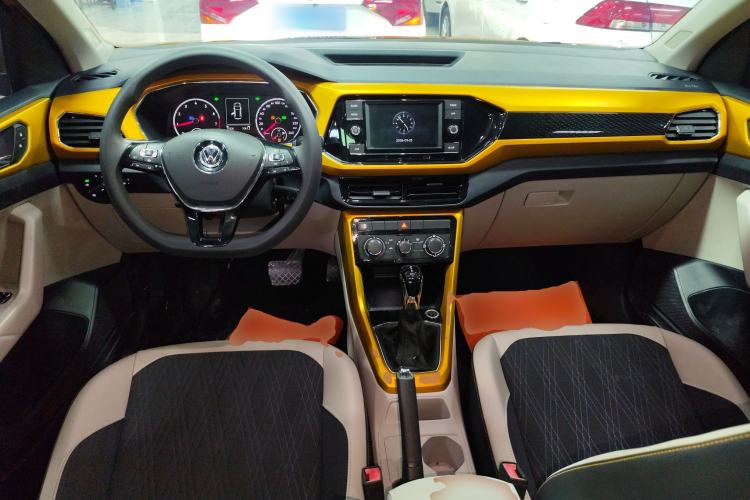 Used Volkswagen T-Cross 2019 1.5L Automatic Comfort Edition Center Console