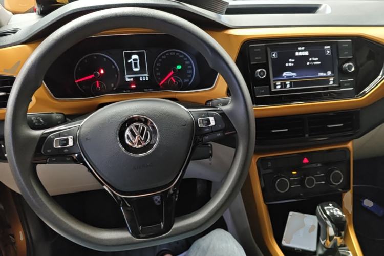 Used Volkswagen T-Cross 2019 280TSI DSG Comfort Edition Center Console