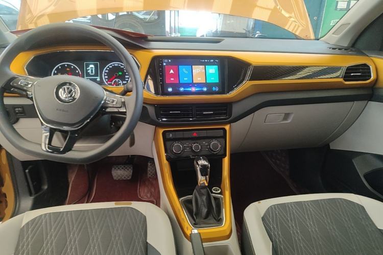 Used Volkswagen T-Cross 2019 1.5L Automatic Comfort Edition Center Console
