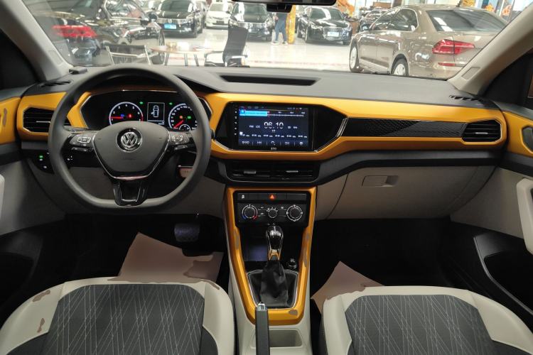 Used Volkswagen T-Cross 2019 280TSI DSG Comfort Edition Center Console