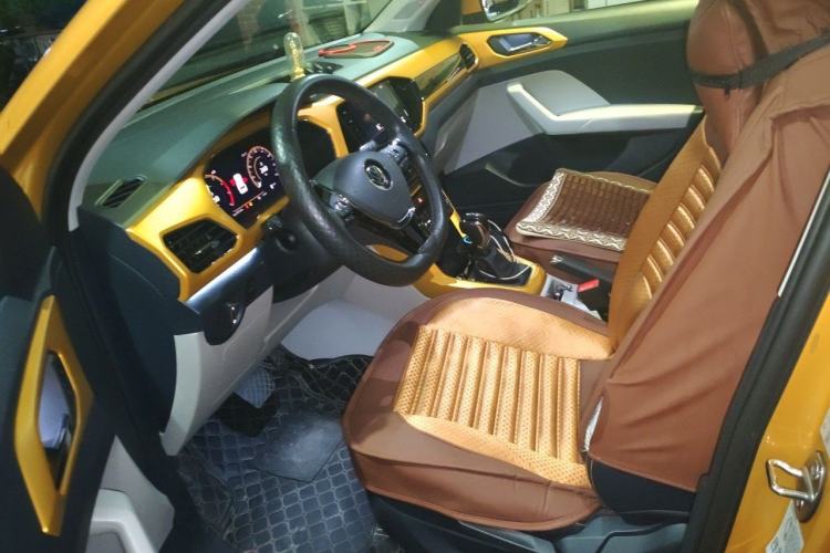 Used Volkswagen T-Cross 2019 280TSI DSG Luxury Edition Driver Seat
