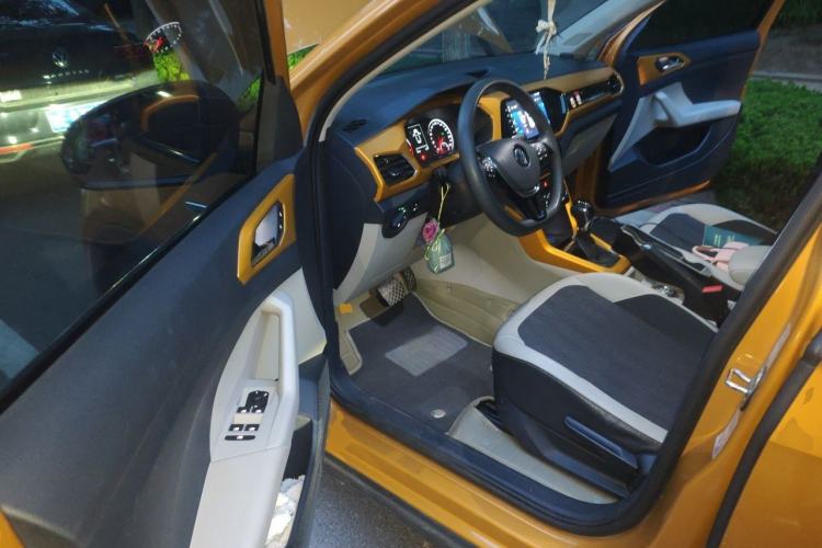 Used Volkswagen T-Cross 2019 280TSI DSG Comfort Edition Driver Seat