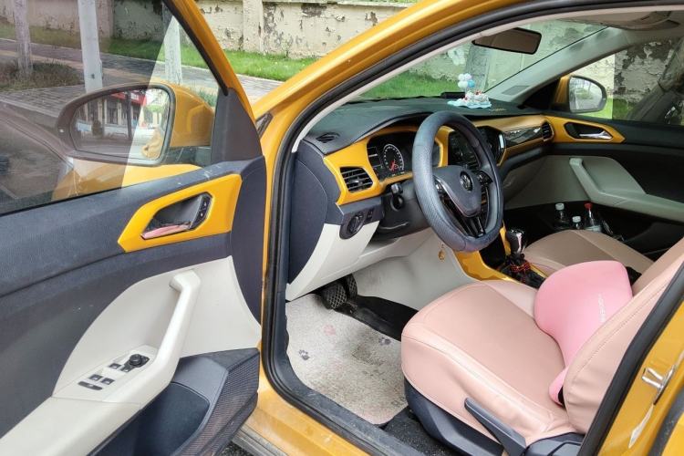 Used Volkswagen T-Cross 2019 280TSI DSG Comfort Edition Driver Seat