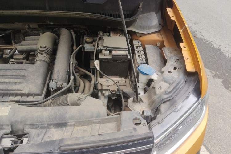 Used Volkswagen T-Cross 2019 280TSI DSG Comfort Edition Engine Bay Left