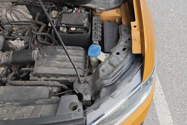 Used Volkswagen T-Cross 2019 1.5L Automatic Comfort Edition Engine Bay Left