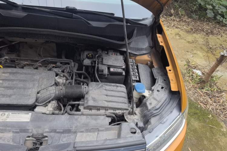 Used Volkswagen T-Cross 2019 1.5L Automatic Comfort Edition Engine Bay Left
