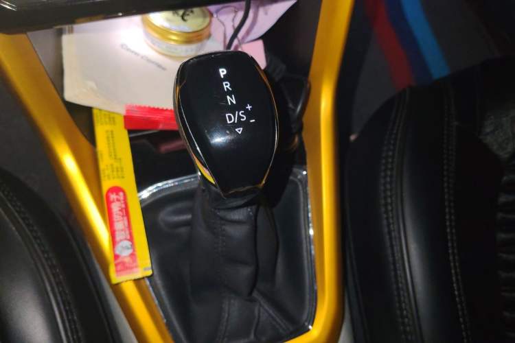 Used Volkswagen T-Cross 2019 280TSI DSG Comfort Edition Gear Lever