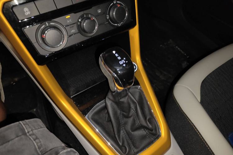 Used Volkswagen T-Cross 2019 1.5L Automatic Comfort Edition Gear Lever