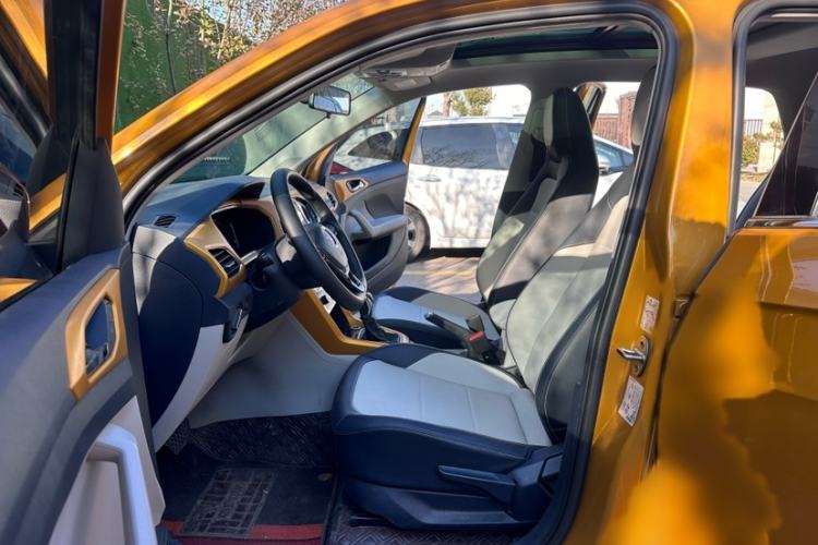 Used Volkswagen T-Cross 2019 280TSI DSG Luxury Edition Interior 2