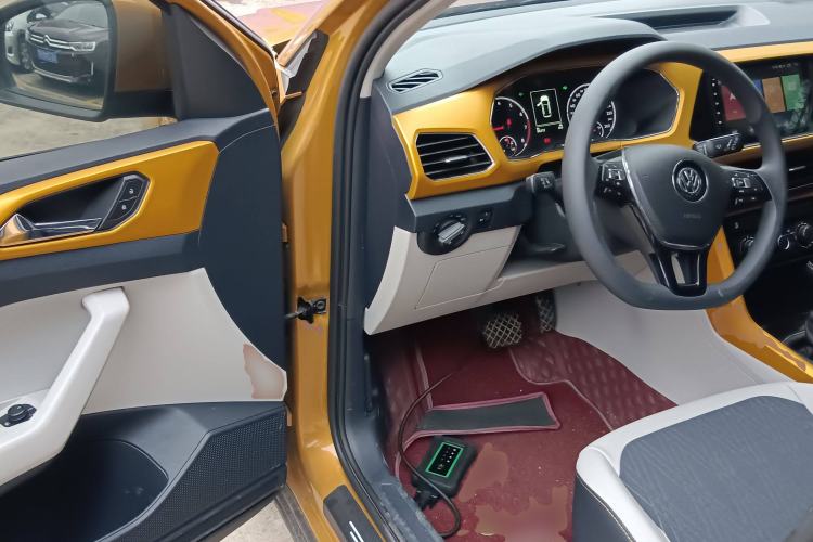 Used Volkswagen T-Cross 2019 1.5L Automatic Comfort Edition Interior 3