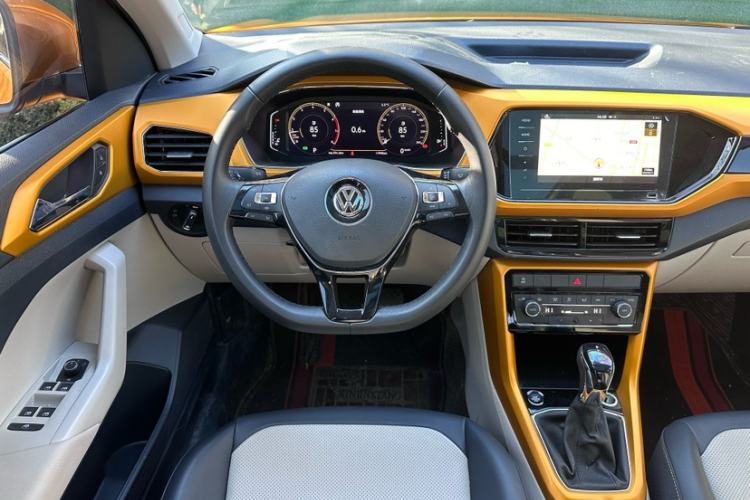 Used Volkswagen T-Cross 2019 280TSI DSG Luxury Edition Interior 4