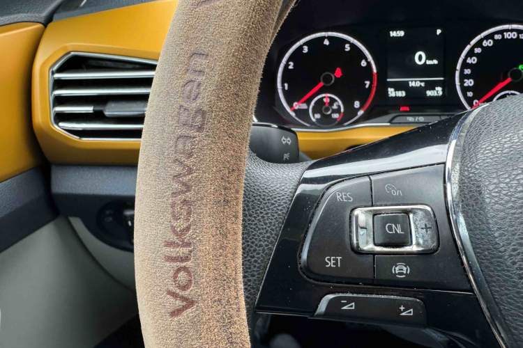 Used Volkswagen T-Cross 2019 280TSI DSG Comfort Edition Interior 4