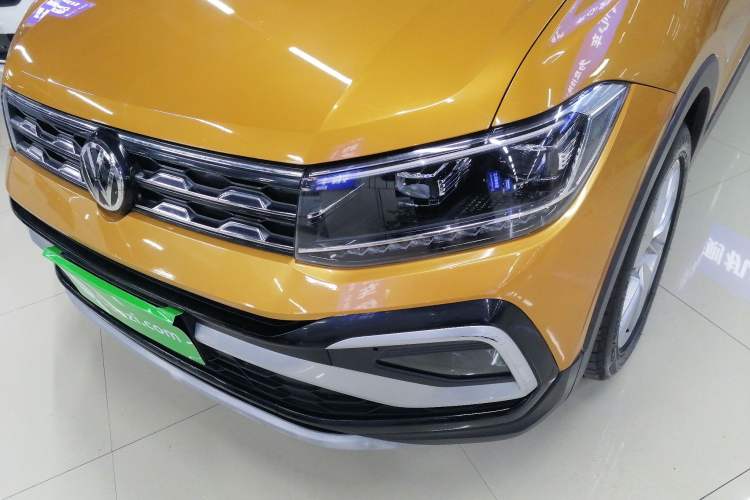 Used Volkswagen T-Cross 2019 1.5L Automatic Comfort Edition Left Front Headlight