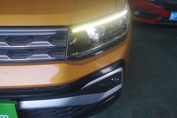 Used Volkswagen T-Cross 2019 1.5L Automatic Comfort Edition Left Front Headlight