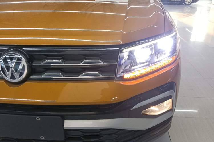 Used Volkswagen T-Cross 2019 280TSI DSG Comfort Edition Left Front Headlight