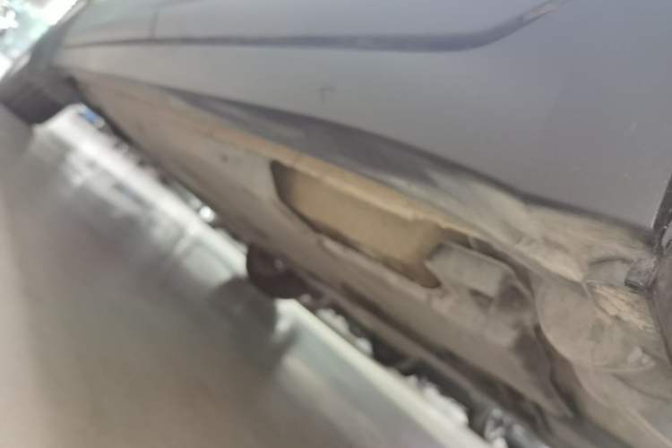 Used Volkswagen T-Cross 2019 280TSI DSG Comfort Edition Left Side Sill