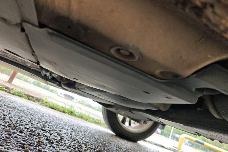 Used Volkswagen T-Cross 2019 1.5L Automatic Comfort Edition Left Side Sill