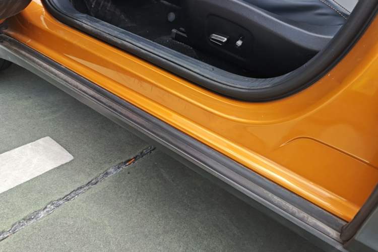 Used Volkswagen T-Cross 2019 280TSI DSG Luxury Edition Left Side Sill