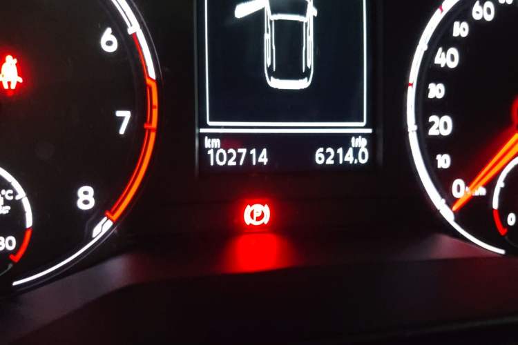 Used Volkswagen T-Cross 2019 280TSI DSG Comfort Edition Odometer Close Up