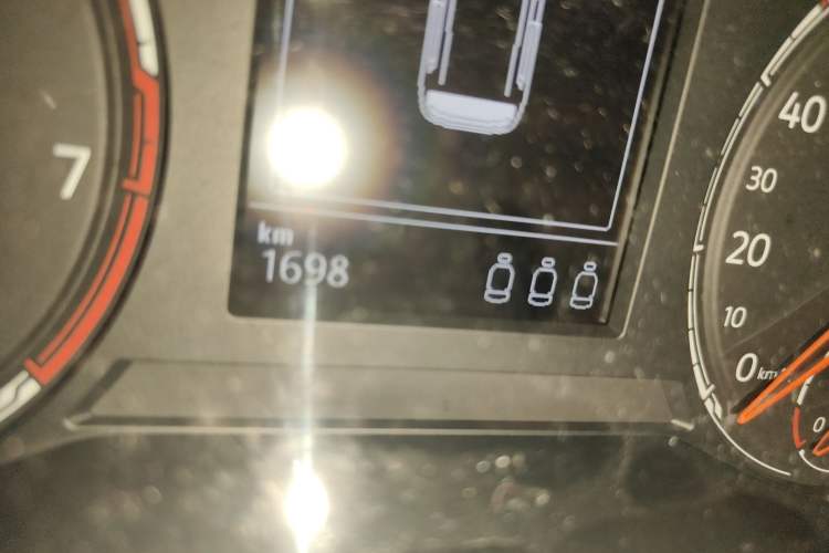 Used Volkswagen T-Cross 2019 1.5L Automatic Comfort Edition Odometer Close Up