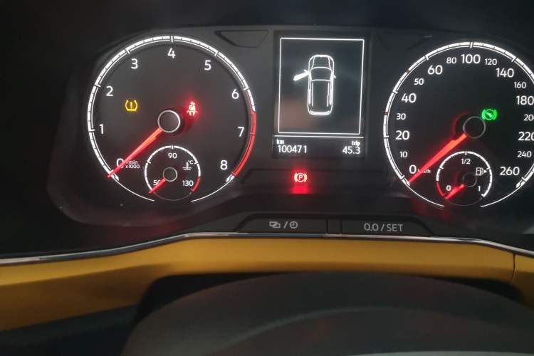 Used Volkswagen T-Cross 2019 1.5L Automatic Comfort Edition Odometer Close Up