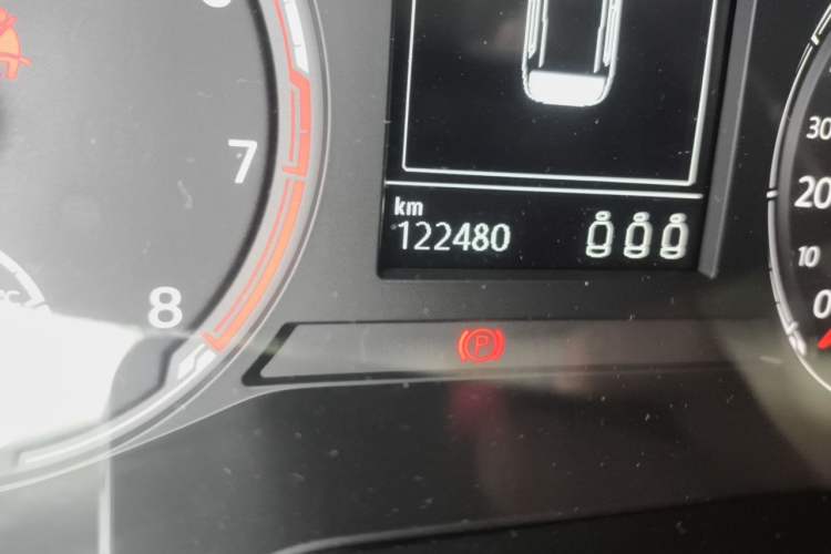 Used Volkswagen T-Cross 2019 280TSI DSG Comfort Edition Odometer Close Up