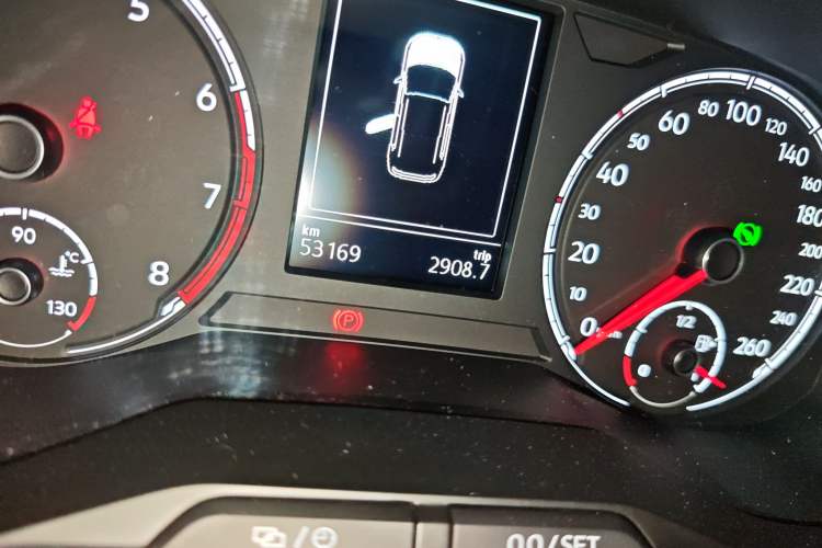 Used Volkswagen T-Cross 2019 280TSI DSG Comfort Edition Odometer Close Up