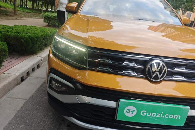 Used Volkswagen T-Cross 2019 280TSI DSG Comfort Edition Right Front Headlight
