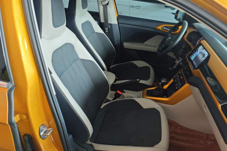 Used Volkswagen T-Cross 2019 1.5L Automatic Comfort Edition Right Front Seat