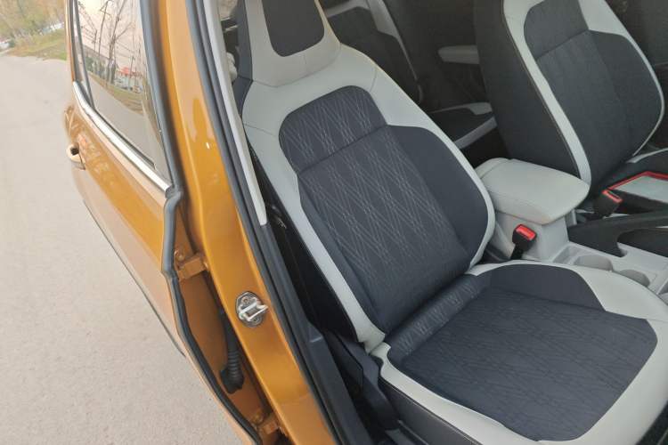 Used Volkswagen T-Cross 2019 280TSI DSG Comfort Edition Right Front Seat