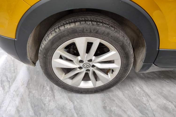 Used Volkswagen T-Cross 2019 1.5L Automatic Comfort Edition Right Rear Wheel Hub