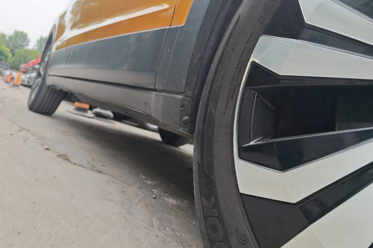 Used Volkswagen T-Cross 2019 280TSI DSG Luxury Edition Right Side Sill