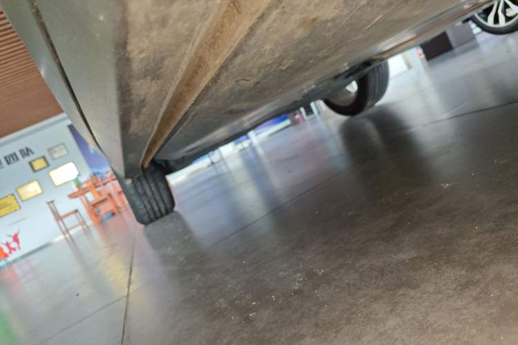 Used Volkswagen T-Cross 2019 1.5L Automatic Comfort Edition Right Side Sill