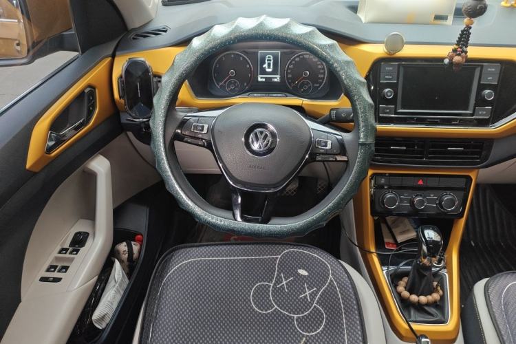 Used Volkswagen T-Cross 2019 280TSI DSG Comfort Edition Steering Wheel