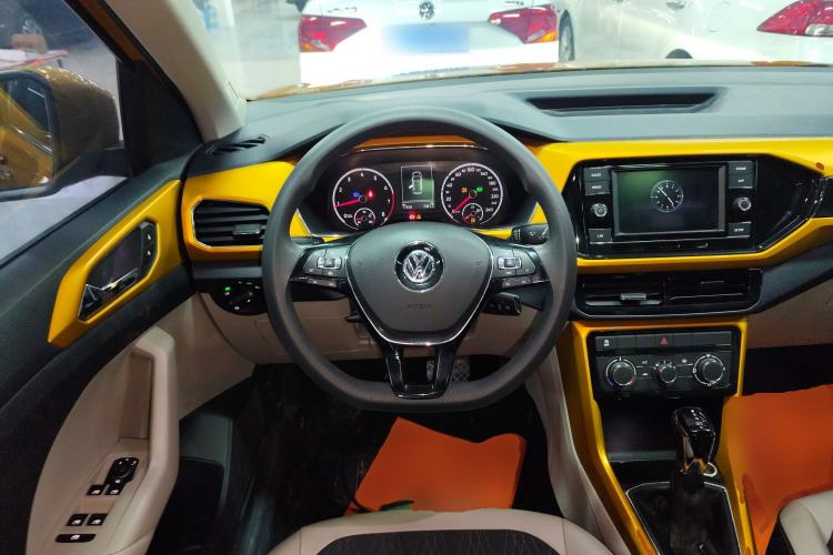 Used Volkswagen T-Cross 2019 1.5L Automatic Comfort Edition Steering Wheel