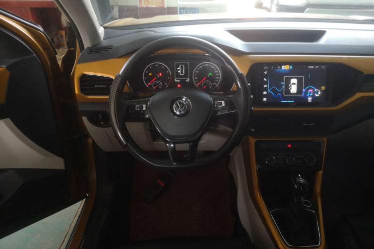 Used Volkswagen T-Cross 2019 1.5L Automatic Comfort Edition Steering Wheel