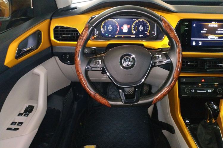 Used Volkswagen T-Cross 2019 280TSI DSG Luxury Edition Steering Wheel