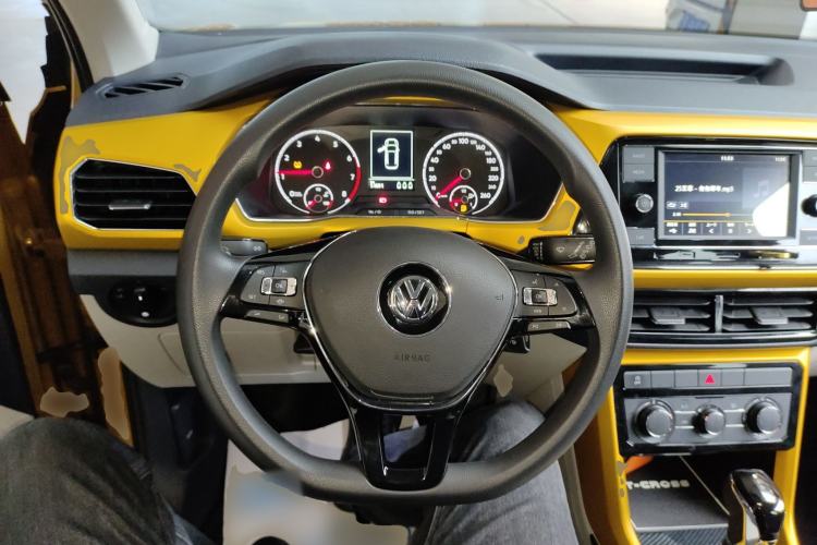 Used Volkswagen T-Cross 2019 280TSI DSG Comfort Edition Steering Wheel