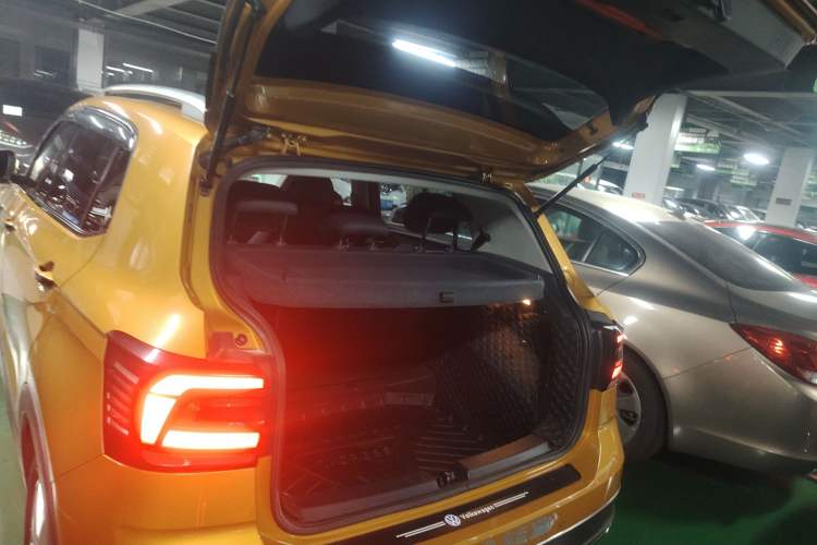 Used Volkswagen T-Cross 2019 280TSI DSG Comfort Edition Trunk