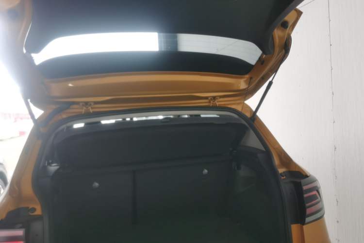 Used Volkswagen T-Cross 2019 280TSI DSG Luxury Edition Trunk