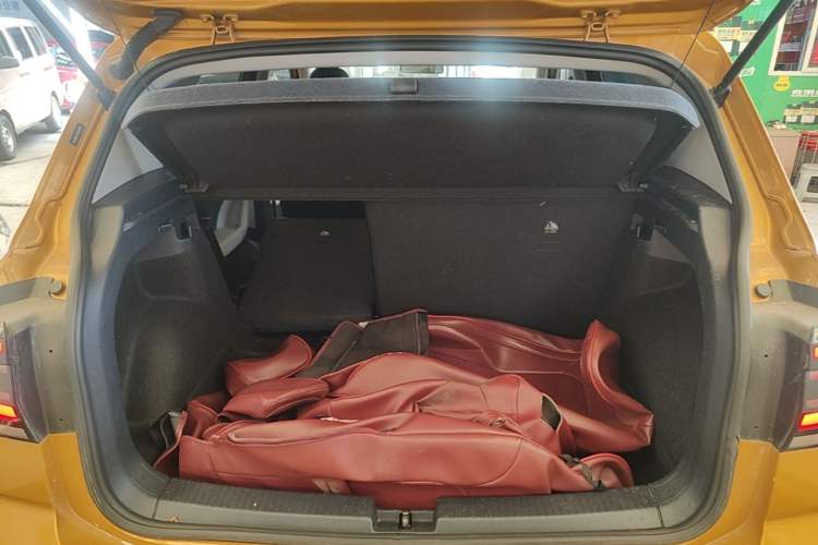 Used Volkswagen T-Cross 2019 1.5L Automatic Comfort Edition Trunk
