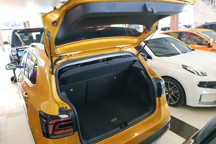 Used Volkswagen T-Cross 2019 280TSI DSG Luxury Edition Trunk