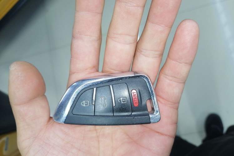 Used Volkswagen T-Cross 2019 1.5L Automatic Comfort Edition Vehicle Key